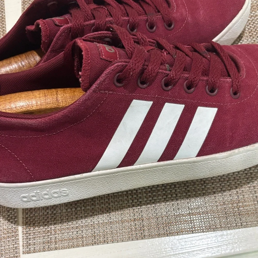 Adidas Easy Vulc 2.0 maroon/white skate shoes. Men 10 excellent condition. Nice! - Picture 5 of 9